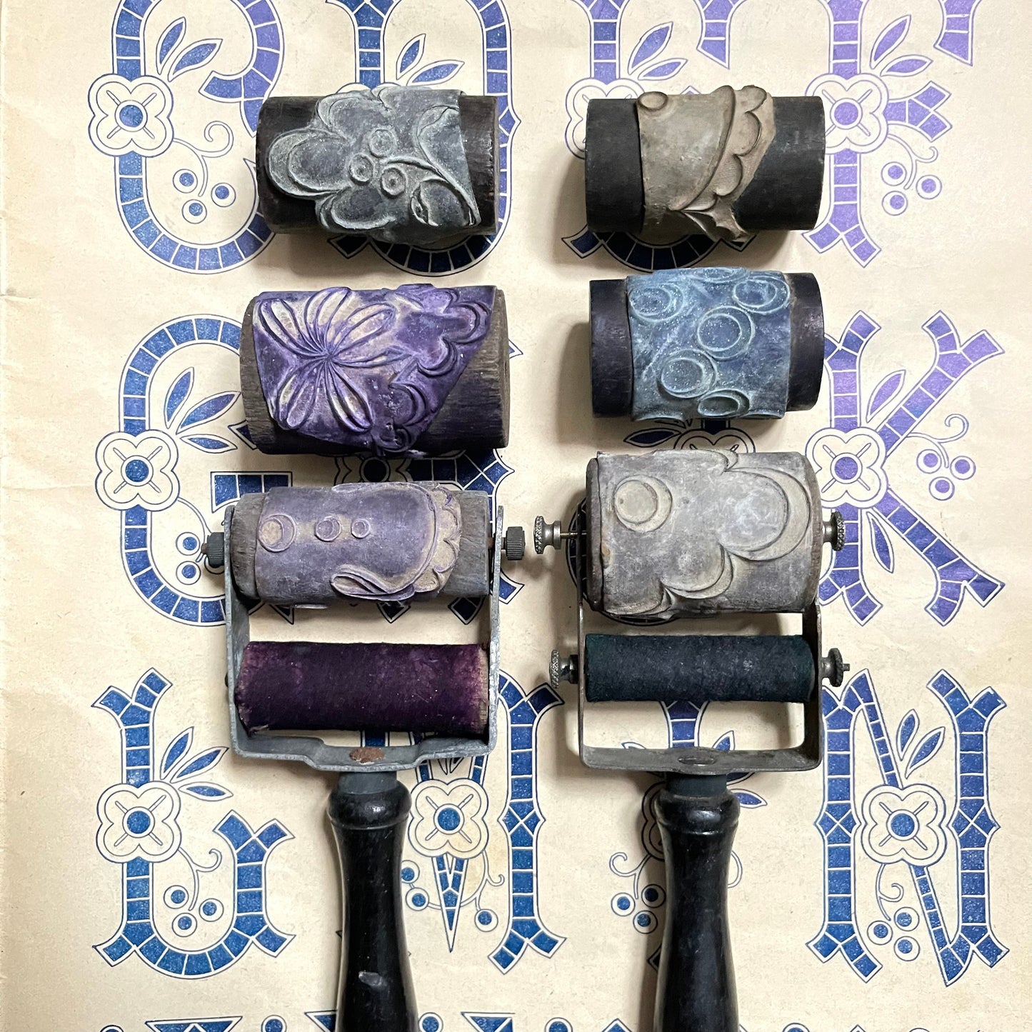 XL French Antique Embroidery Roller Stamp with Handle & 2 Extra Barrels
