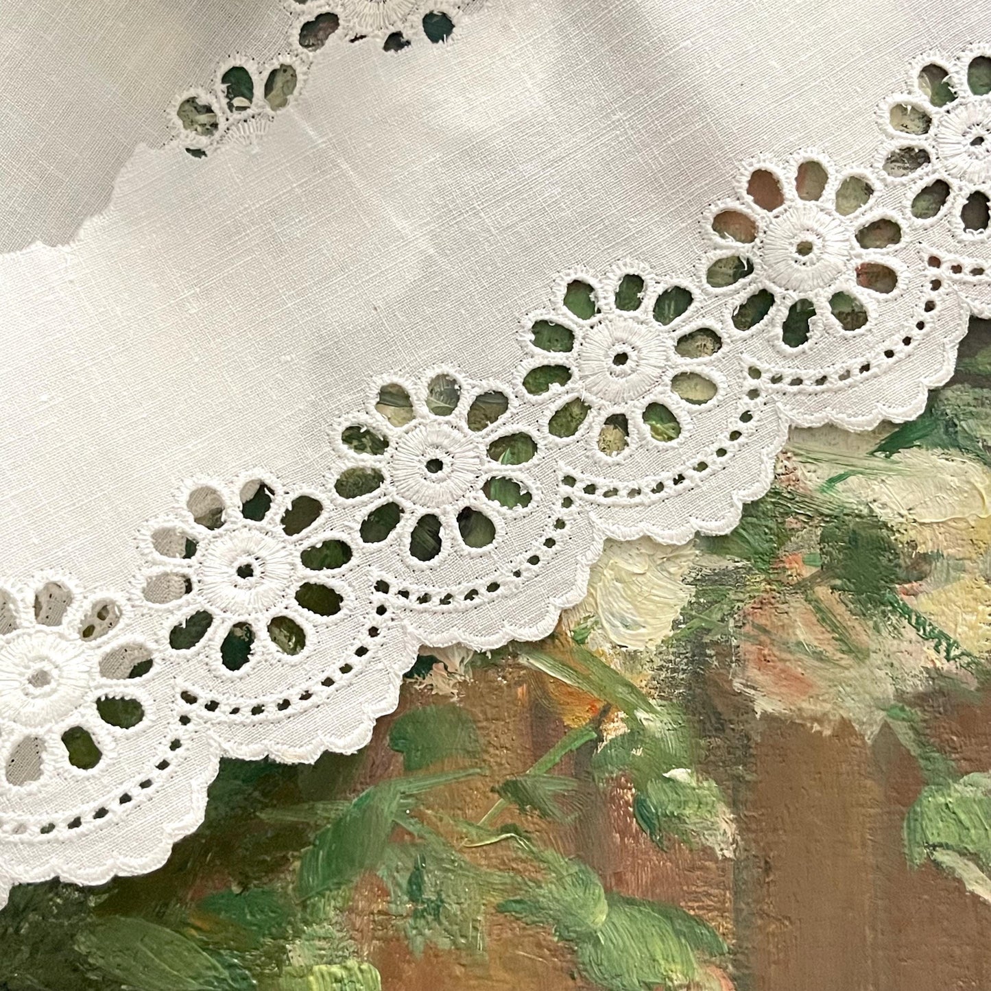 French Vintage 'Daisy' Embroidery Anglaise