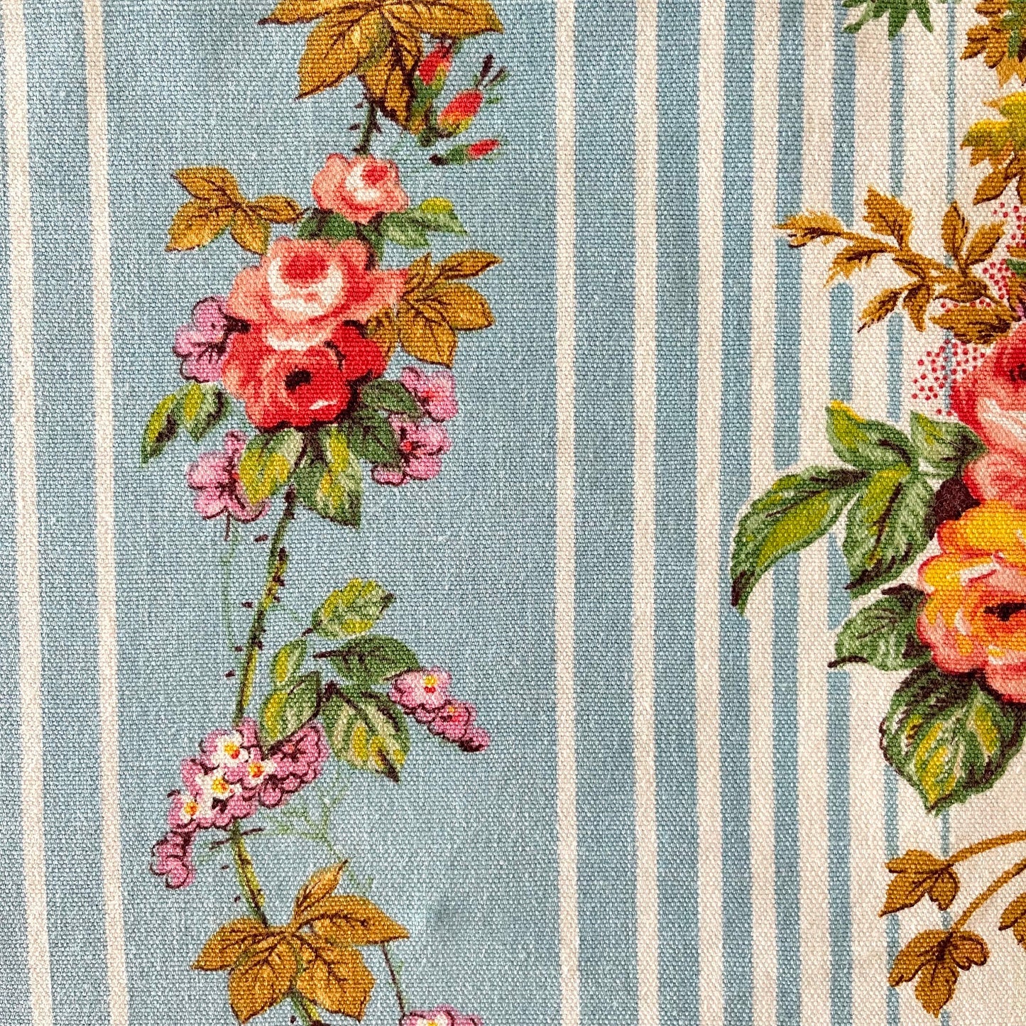 Pretty French Vintage Romanex de Boussac Morceau