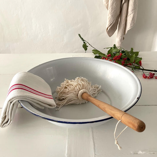 Set French Vintage Enamel Washing Up Bowl, Wash Bowl, Planter, Basin, Linen Torchon & Mop