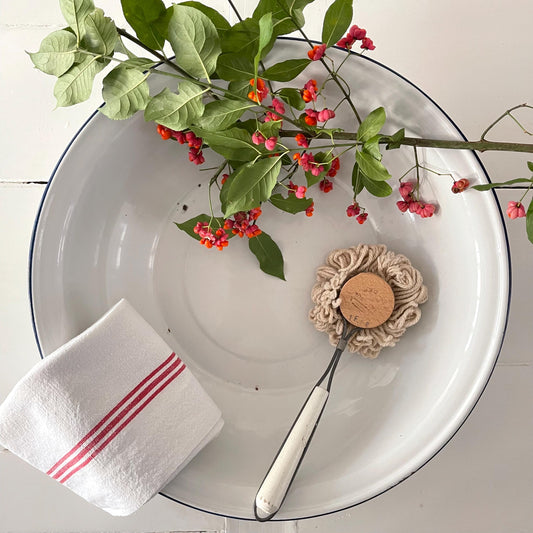 Set French Antique Enamel Washing Up Bowl, Wash Bowl, Planter, Basin, Linen Torchon & Mop