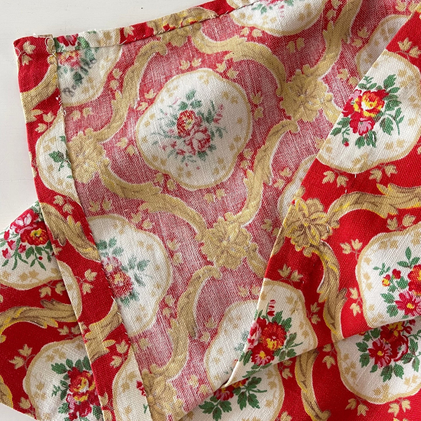 French Vintage Provençal Curtain with Curtain Rings